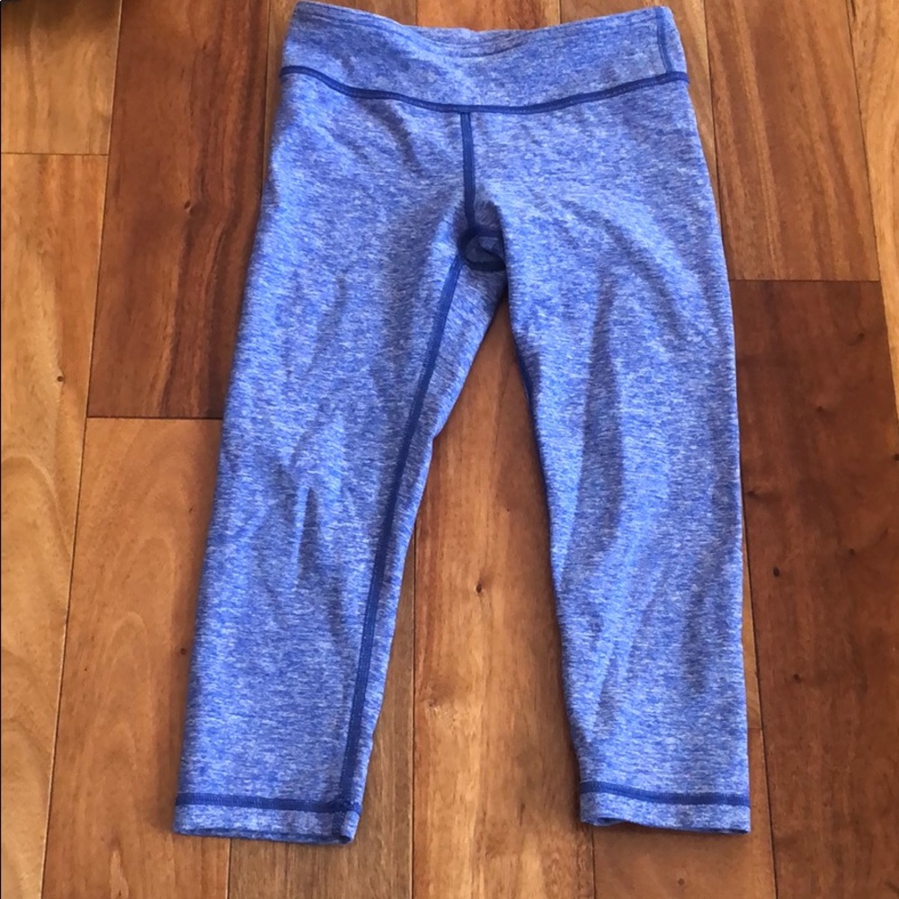 Blue leggings